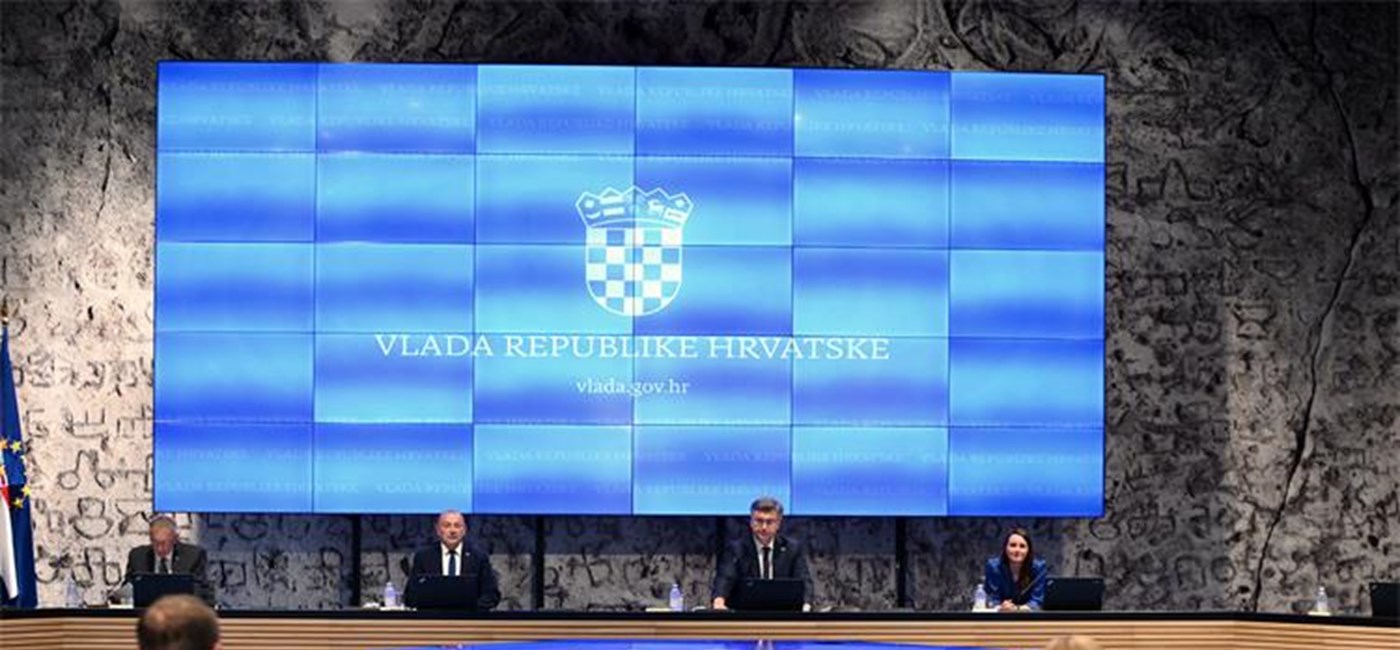 Možemo raspravljati na izvanrednoj sjednici, ali rješenja će pronaći Vlada u razgovoru sa sindikatima